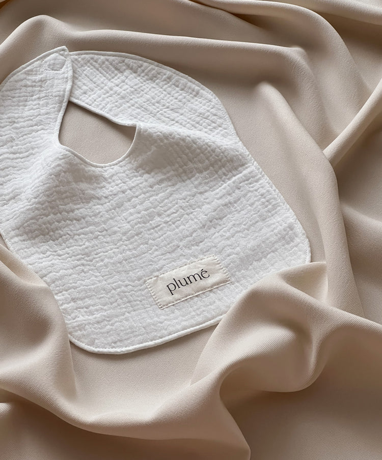 Śliniak muślinowy Cream