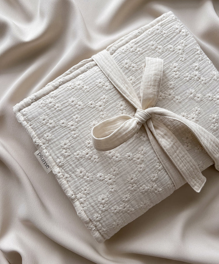 Gardenia Changing Mat