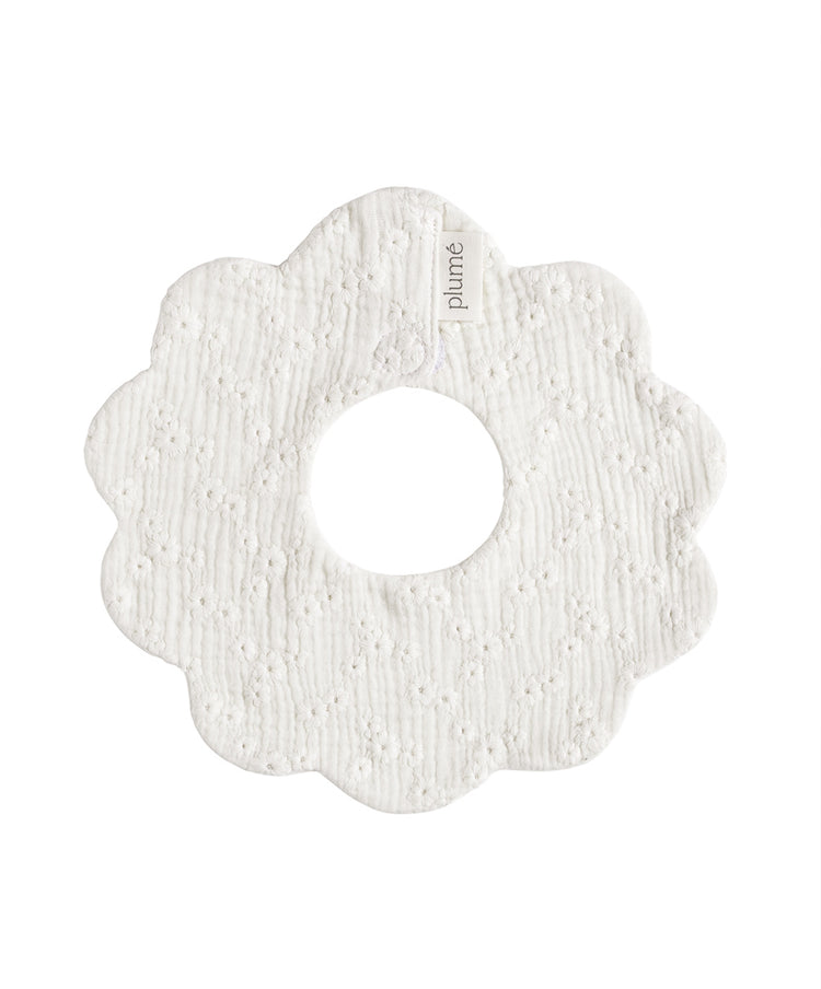 Frill bib Gardenia muslin bib